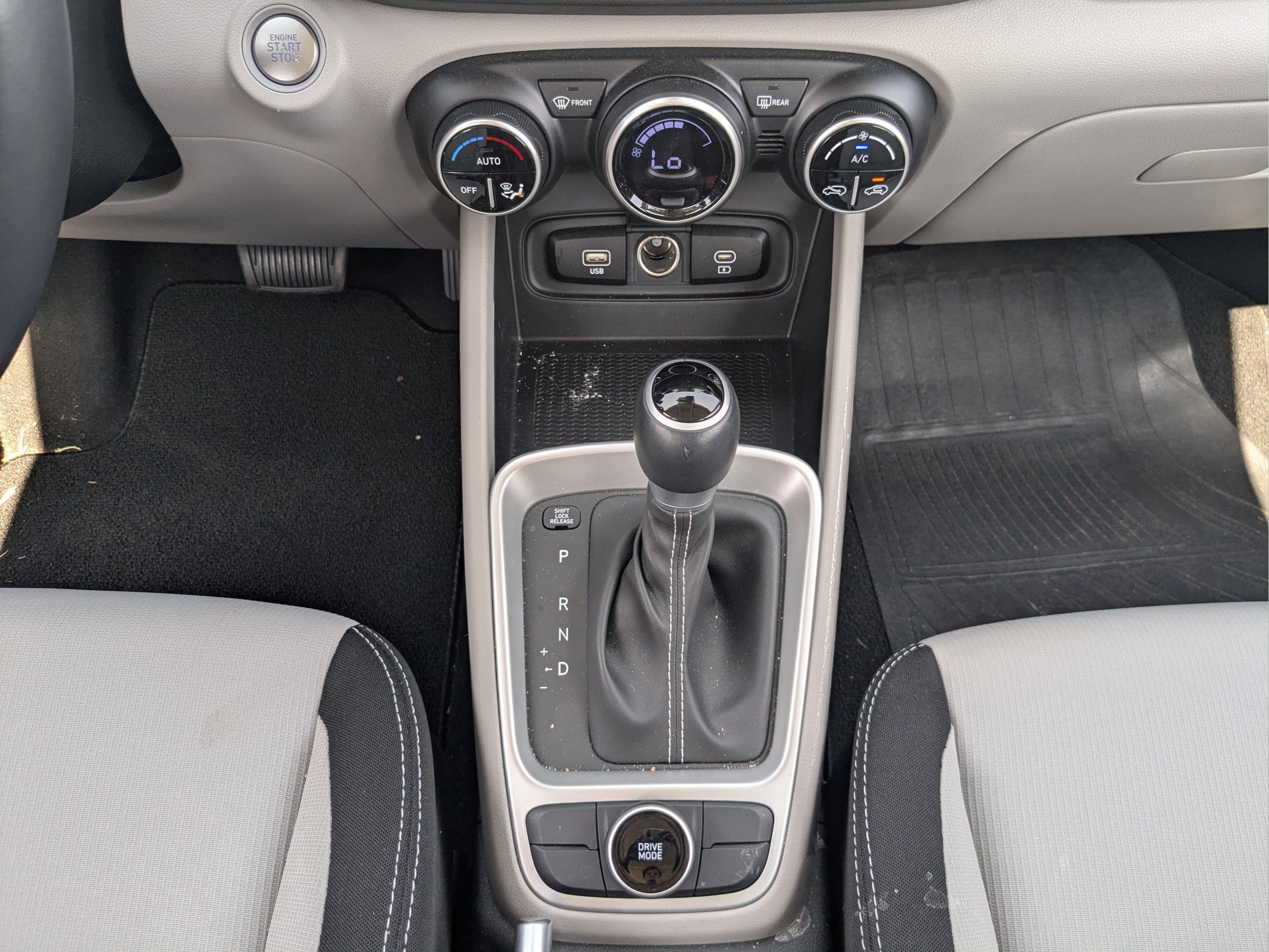 Certified Used 2025 Lunar White Hyundai SEL image 17