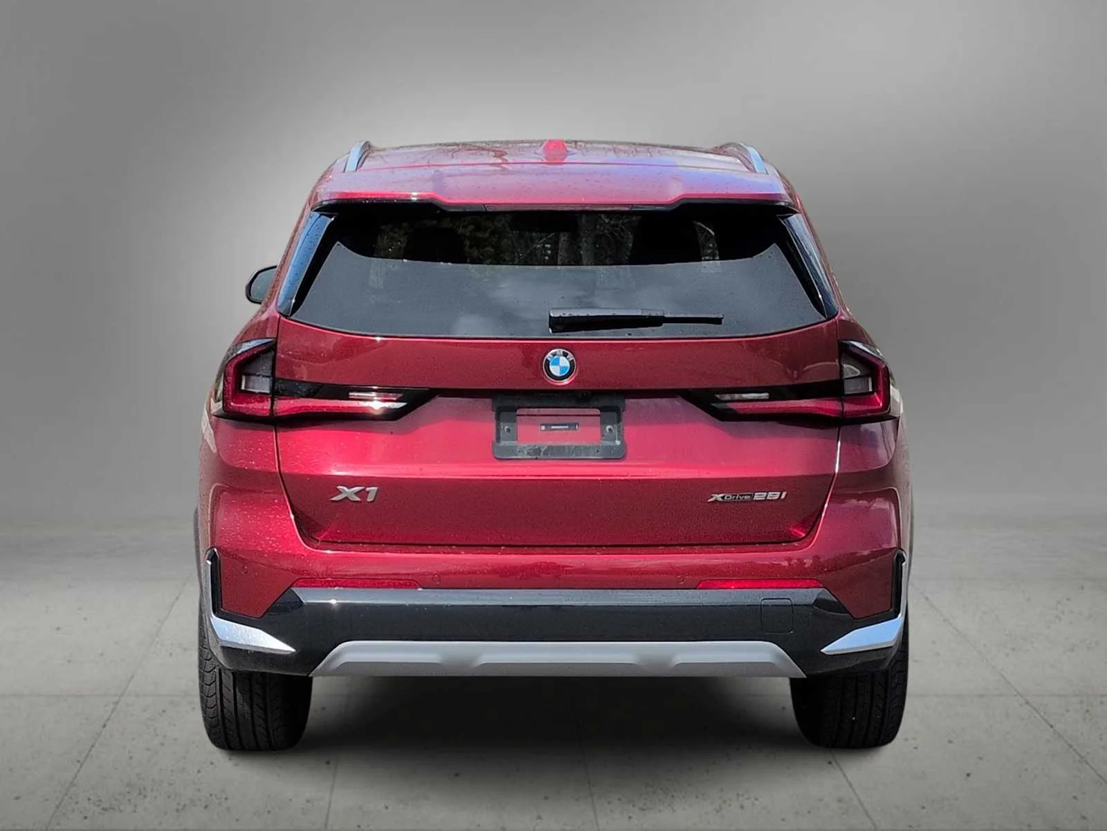 New 2026 Vegas Red Metallic BMW xDrive28i image 7