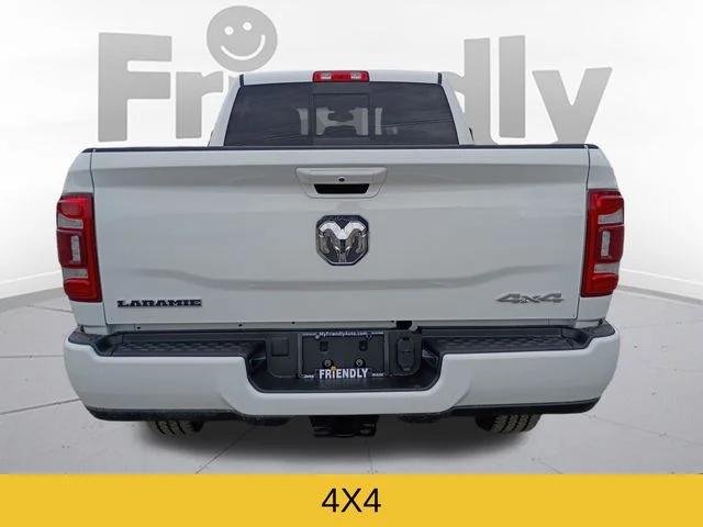 Used 2024 White RAM LARAMIE image 7