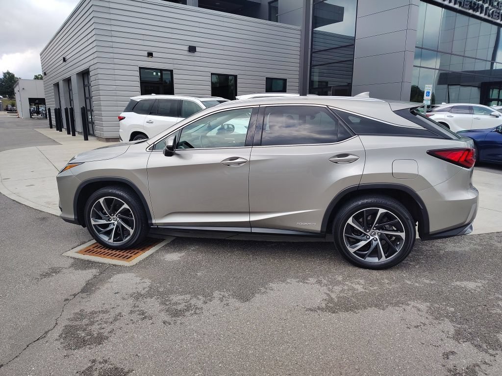 Used 2019 Atomic Silver Lexus 450h image 9