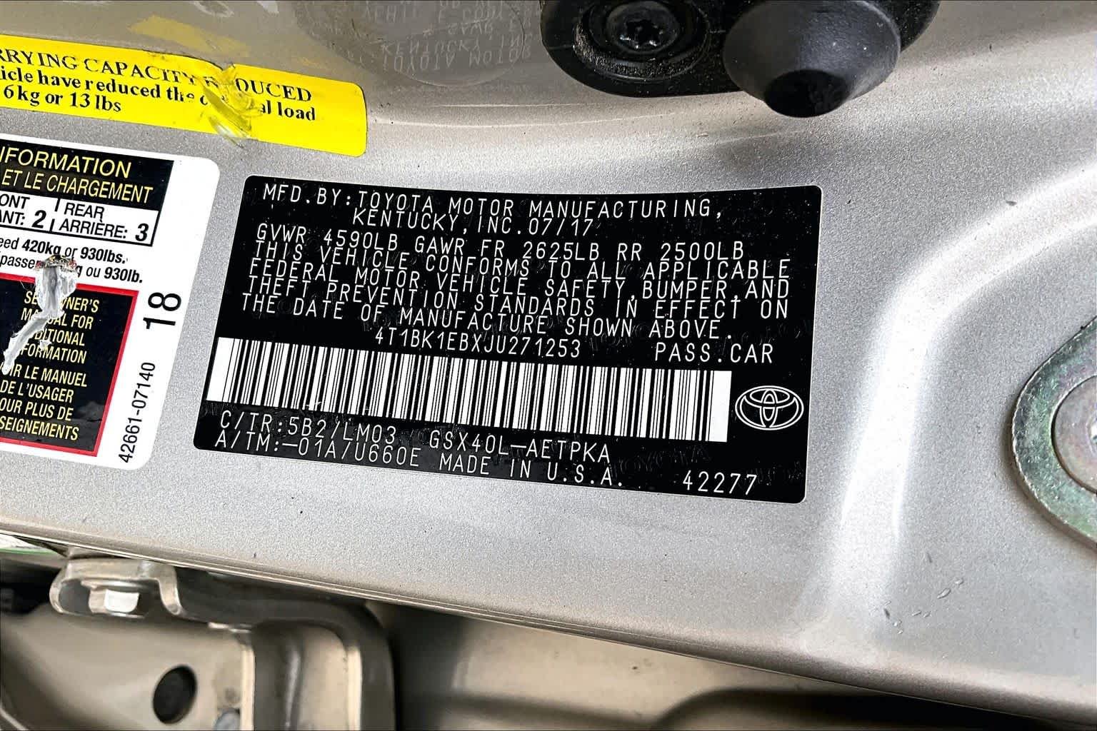 Used 2018 Creme Brulee Mica Toyota Limited image 35