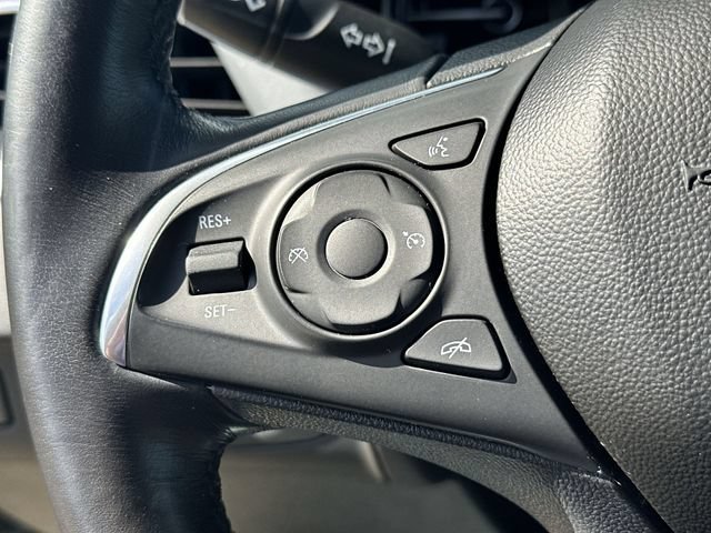 Used 2020 (Includes Satin Nickel lower exterior accent color.) Buick Essence image 42