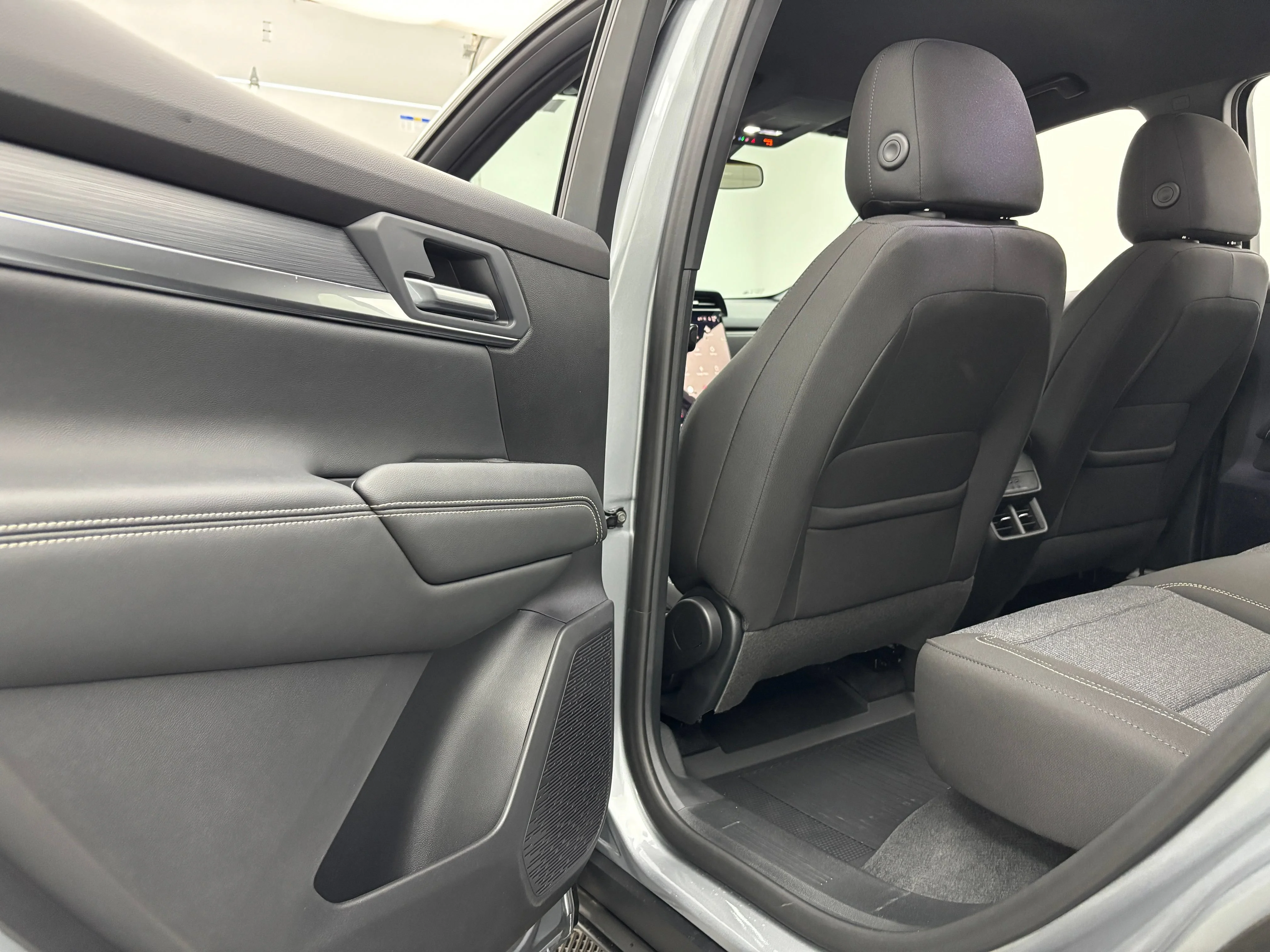 2027 GMC Terrain Elevation - Photo 34