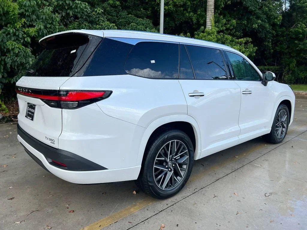 2025 Lexus TX Premium - Photo 7