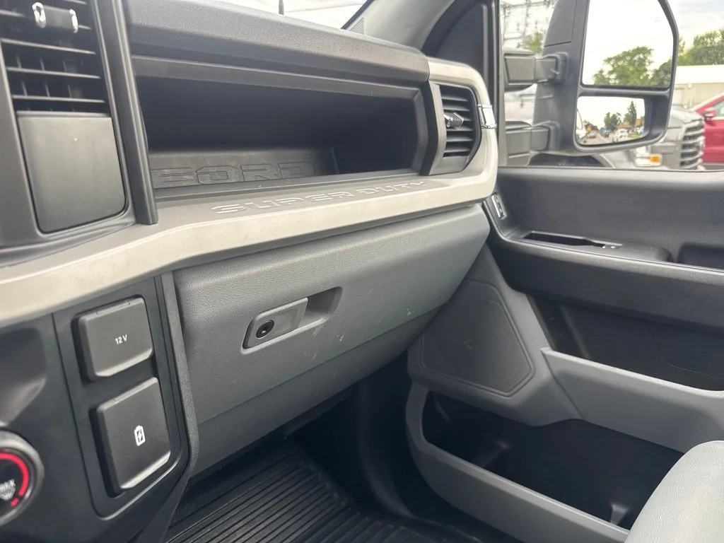 Used 2026 Gray Ford XL image 37