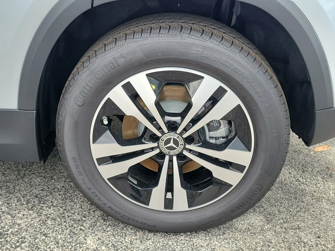 New 2026 Cirrus Silver Metallic Mercedes-Benz GLA 250 image 9