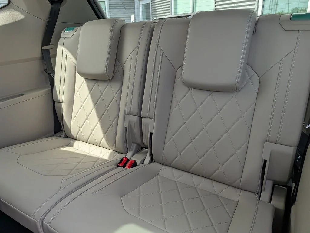 New 2026 White/off-white Volkswagen 2.0T SEL Premium R-Line image 14