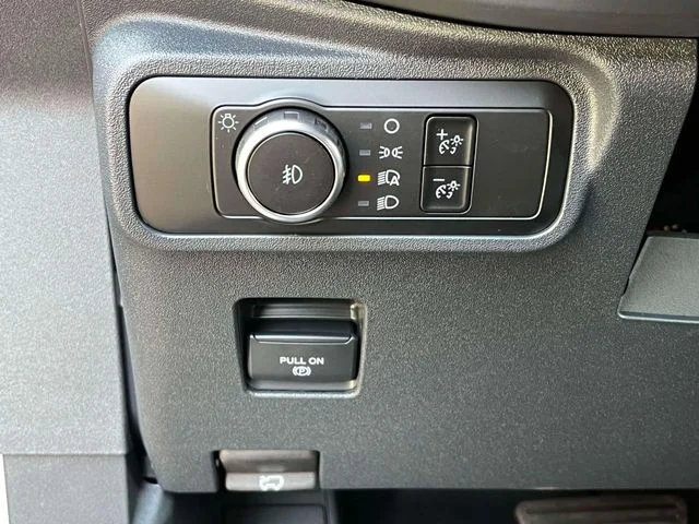 New 2026 Desert Sand Ford Badlands® image 25