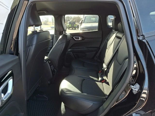 New 2026 Black Jeep Latitude image 10