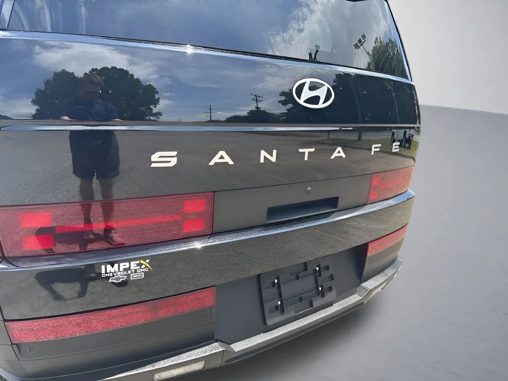 Used 2026 Black Hyundai SEL image 78