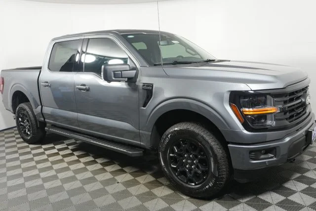 New 2026 Carbonized Gray Metallic Ford XLT image 1