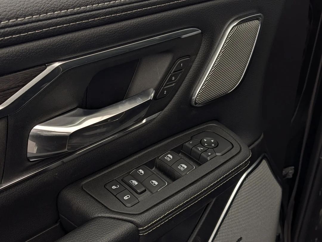 New 2026 Black RAM Laramie - - 4x4 - Night Edition - Laramie Lvl 2 Grp - Advanced Safety Grp II & More! image 13