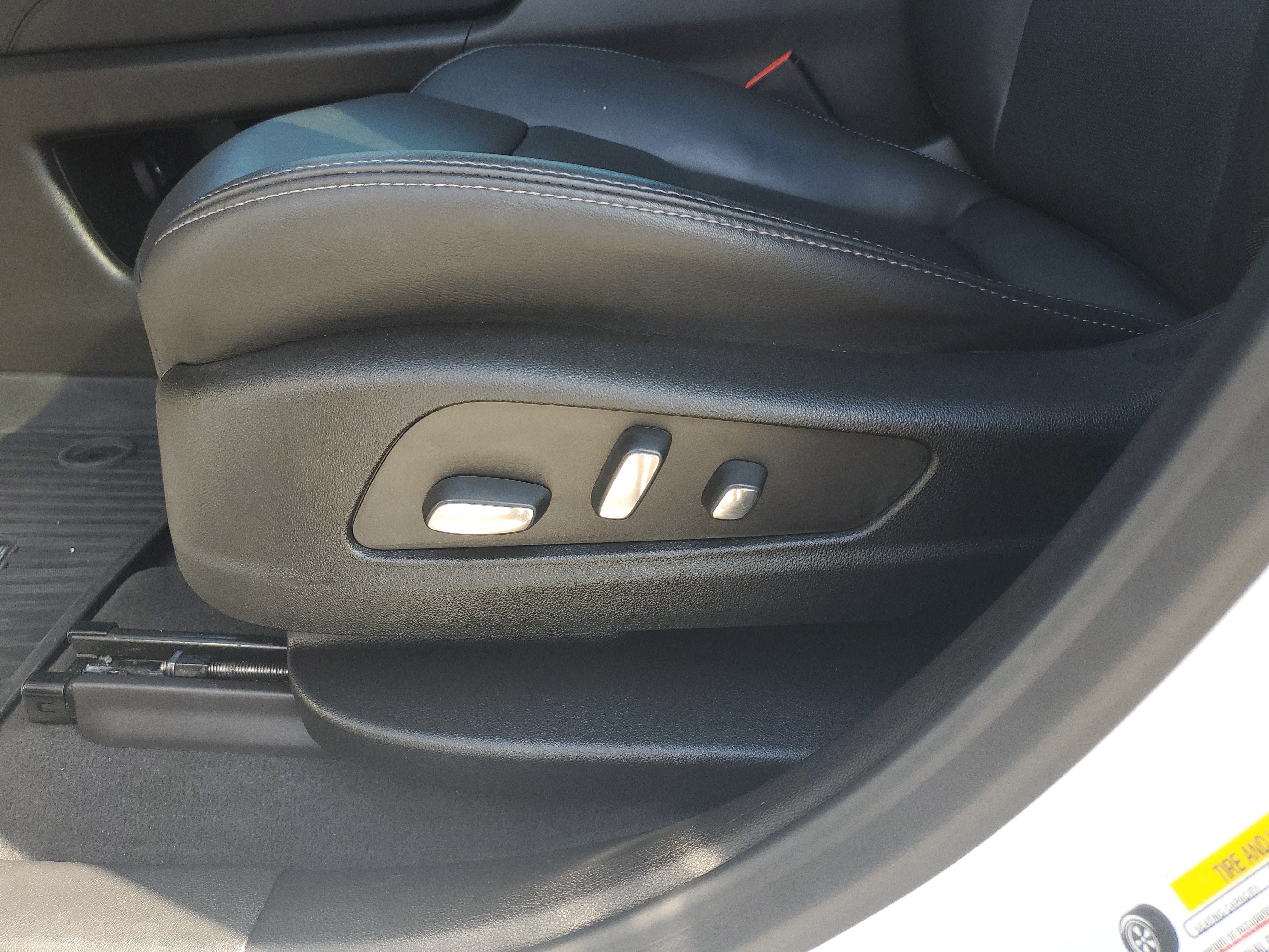 Used 2025 Crystal White Tricoat Cadillac AWD Sport image 23