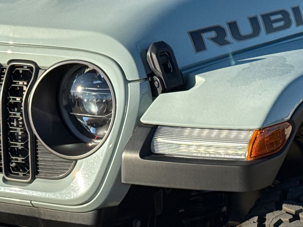 Used 2024 Gray Jeep Rubicon 392 image 4