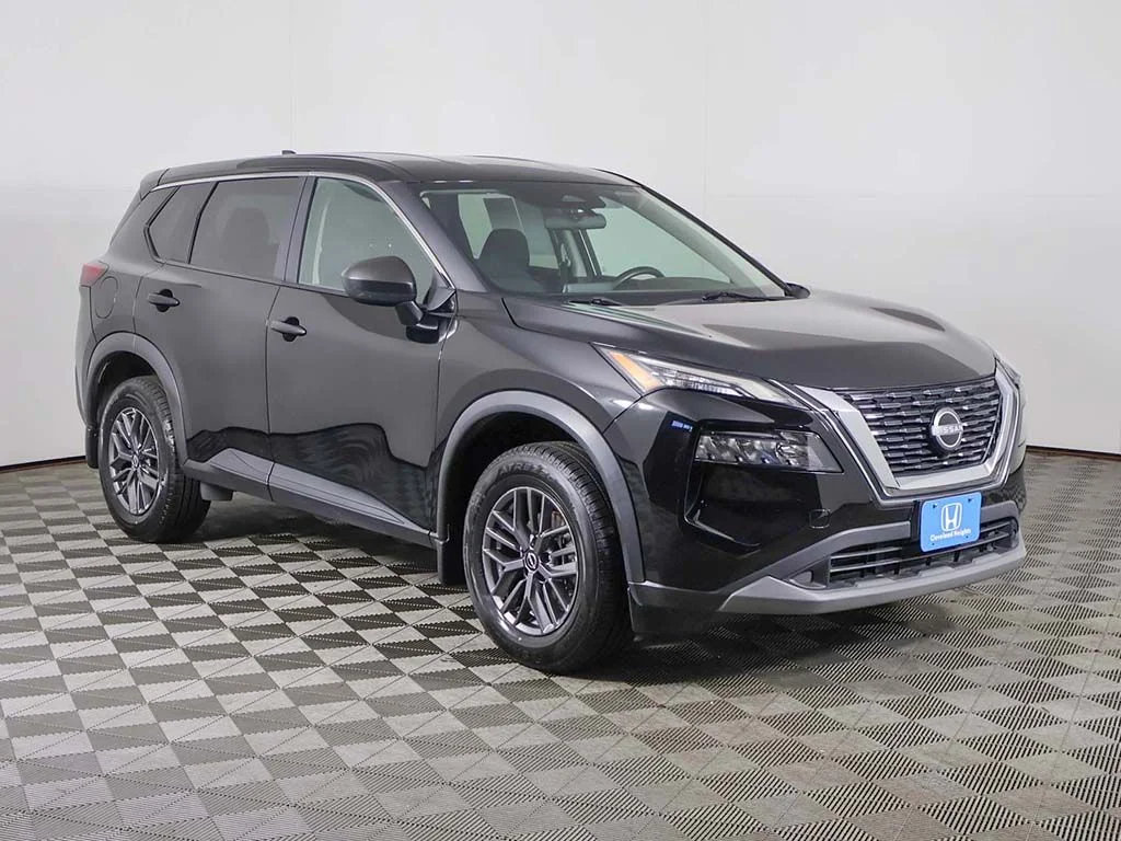 Used 2023 Super Black Nissan S image 2