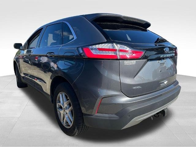 Used 2023 Gray Metallic Ford SEL image 33