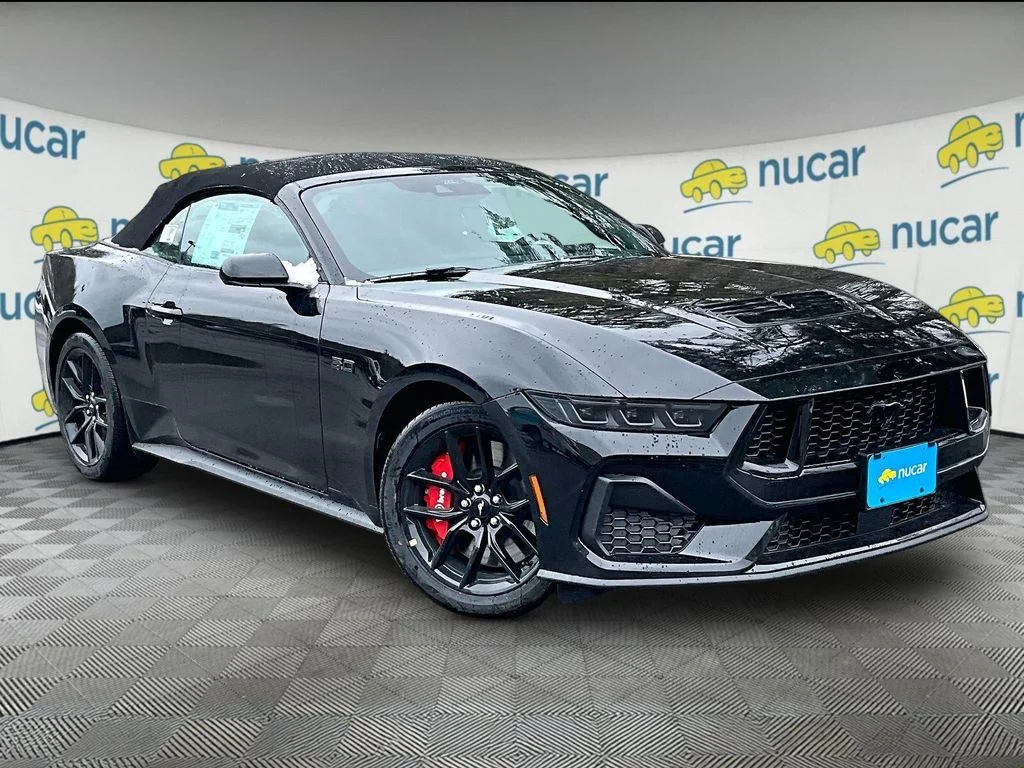 2026 Ford Mustang GT Premium Convertible's photo