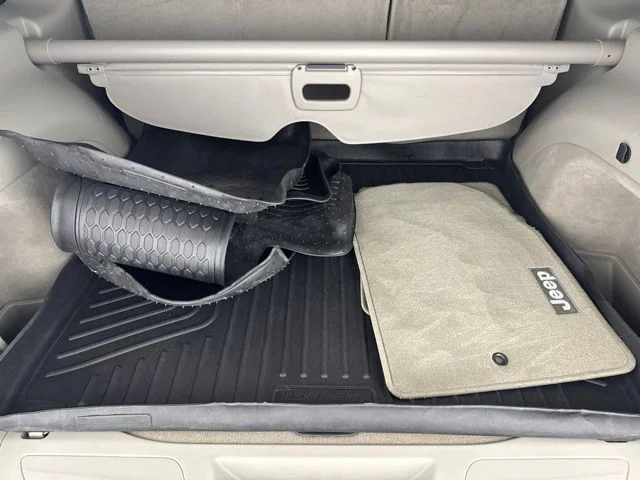 Used 2012 Silver Jeep Laredo image 30