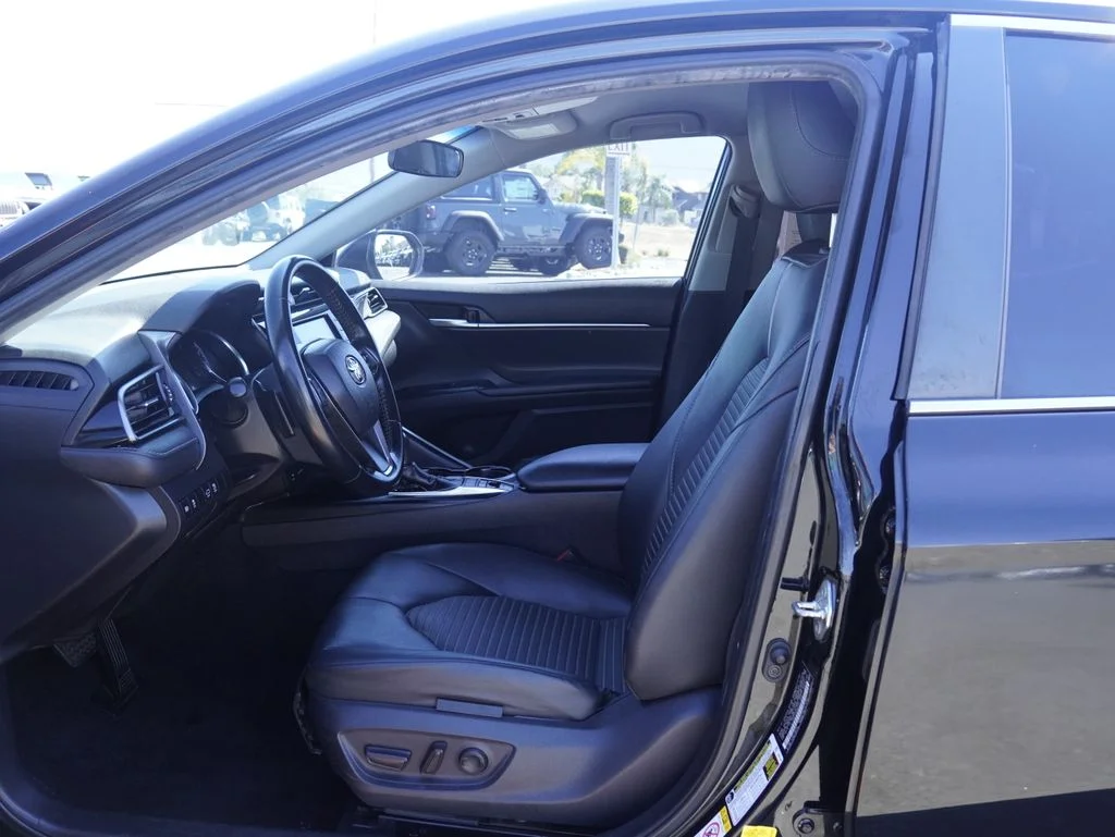 Used 2019 Black Toyota SE image 24
