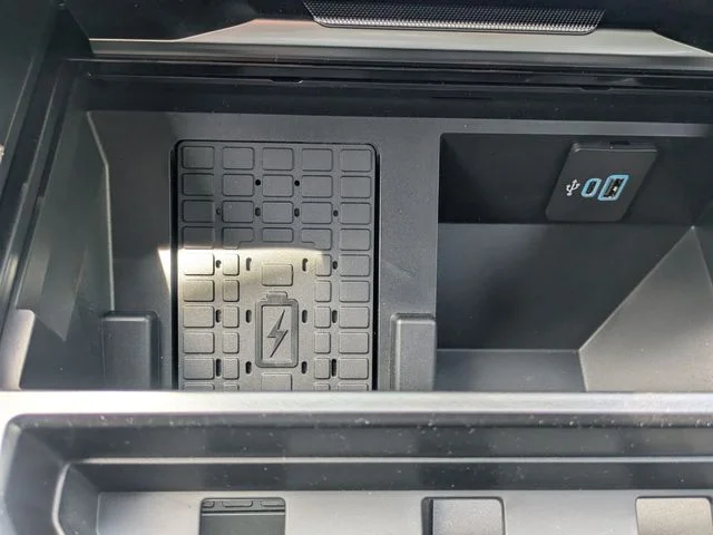 New 2026 Glacier Gray Metallic Tri-Coat Ford F-250® Platinum® image 22