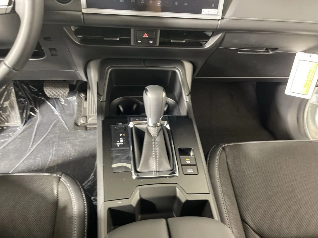 New 2026 White Mazda 2.5 S Preferred image 17