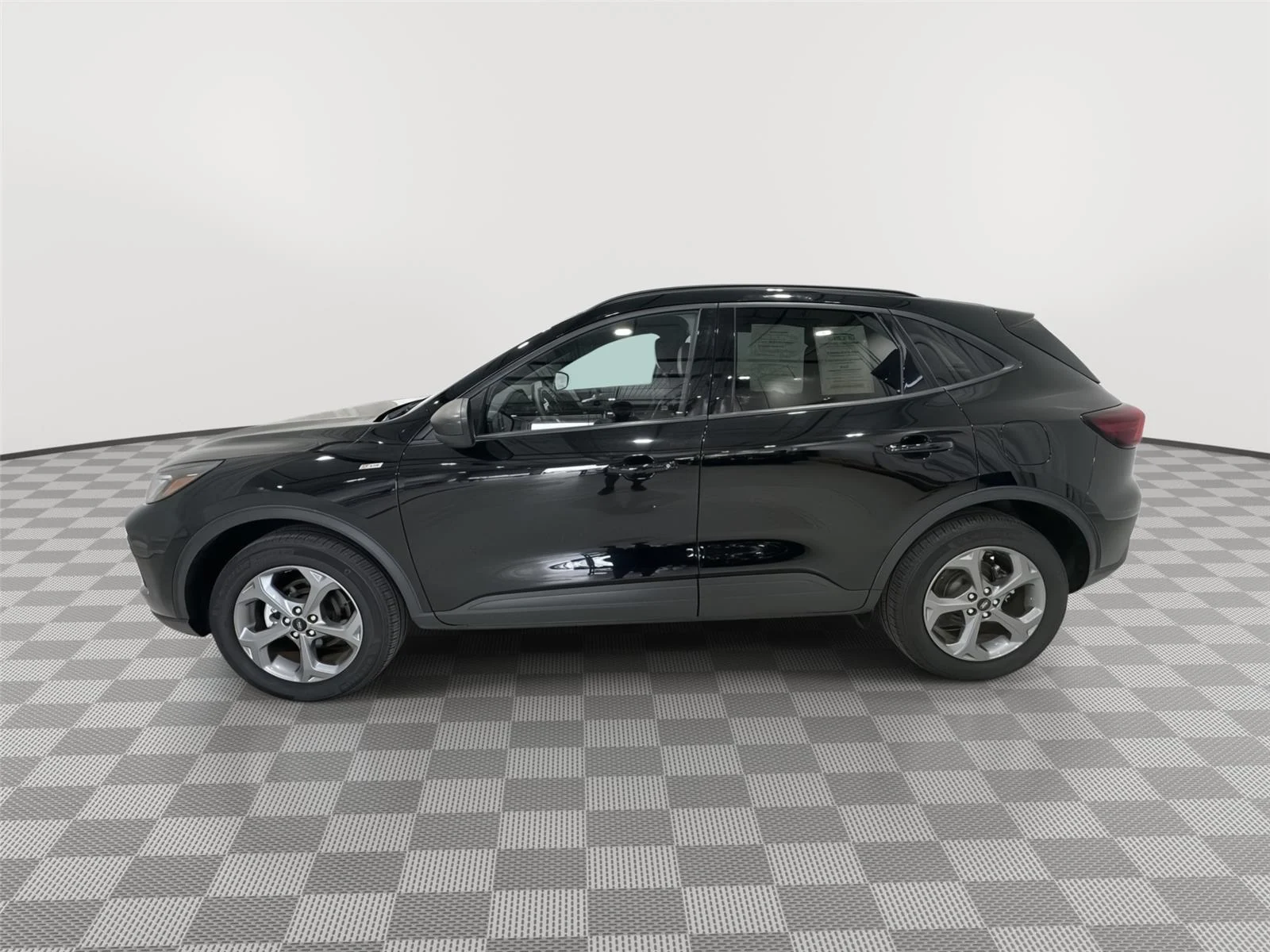 Used 2025 Ford Escape ST-Line with VIN 1FMCU9MN4SUB20046 for sale in Alexandria, Minnesota