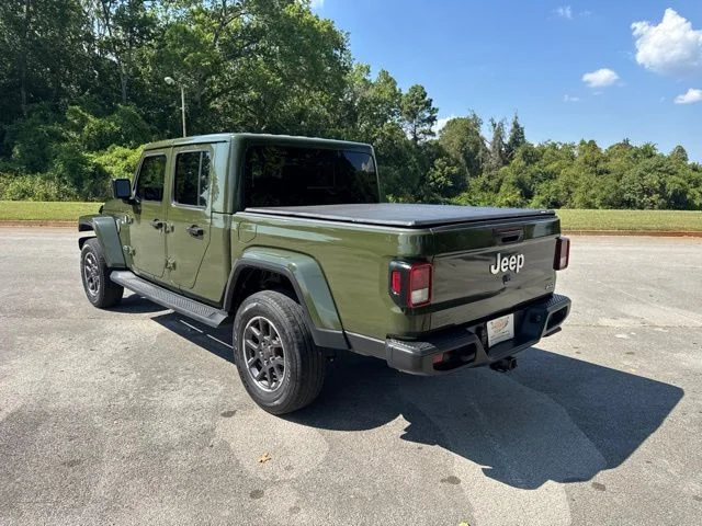Used 2022 Green Jeep Overland image 5