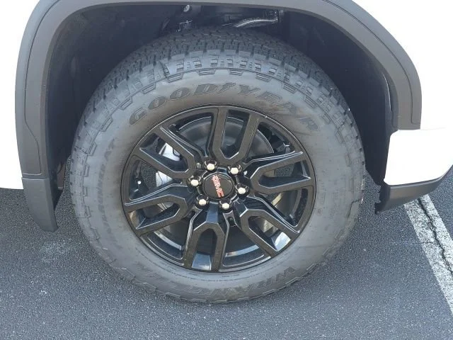 New 2026 Summit White GMC Elevation image 26