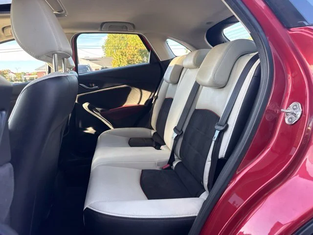Used 2016 Red Mazda Grand Touring image 14