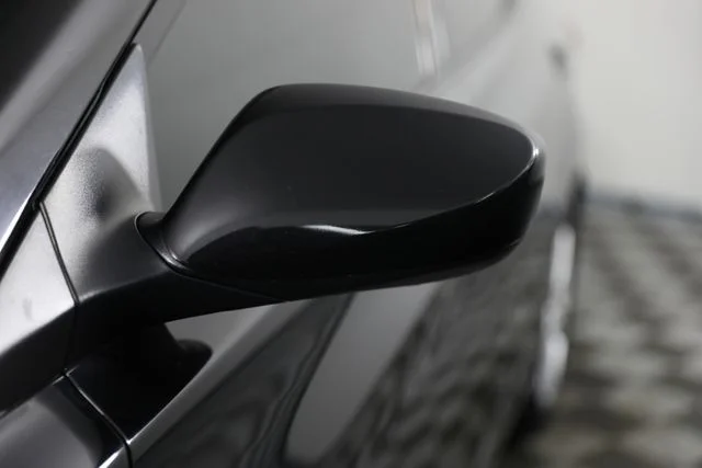 Used 2013 Black Hyundai GLS image 12