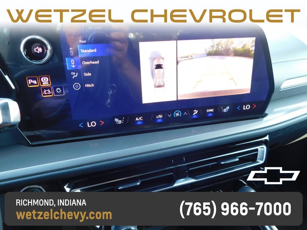 New 2027 Mosaic Black Metallic Chevrolet LT image 42