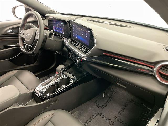 Certified Used 2026 Summit White Chevrolet 2RS image 27