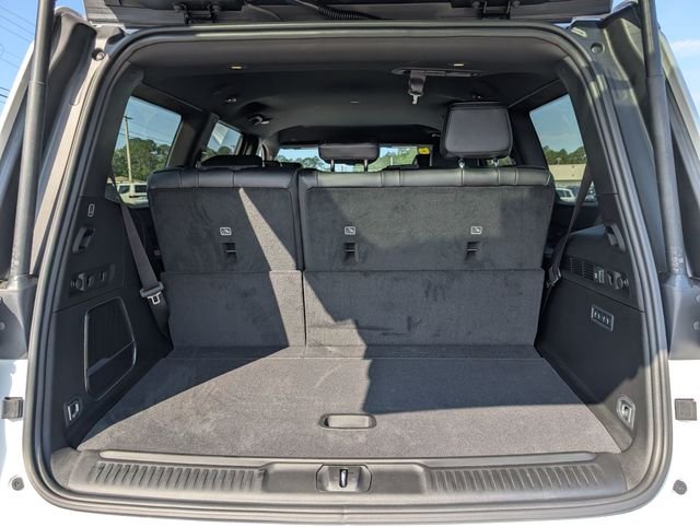New 2026 Bright White Clear-Coat Exterior Paint Jeep Limited Altitude image 26