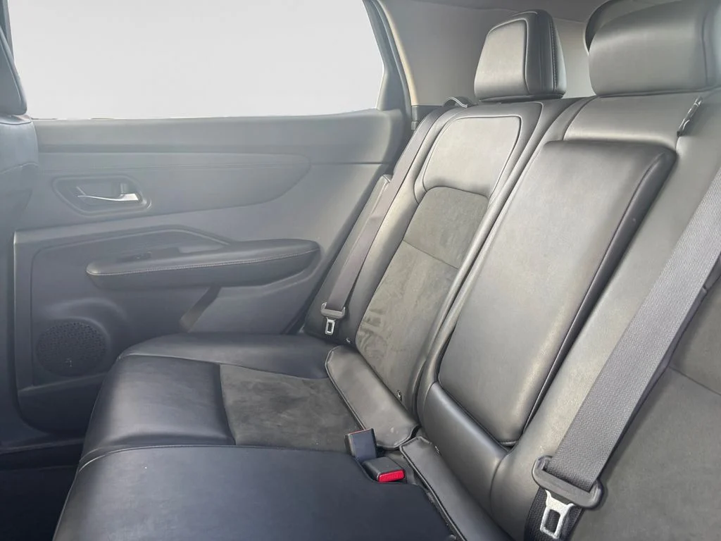Used 2023 Gray Nissan ENGAGE image 31
