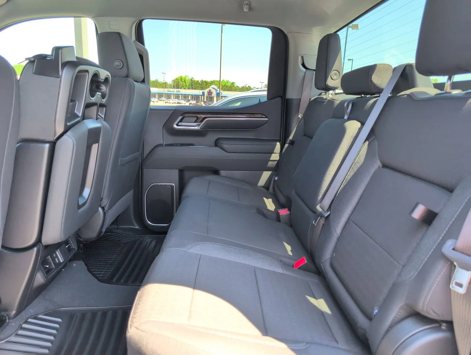 New 2026 Sterling Metallic GMC Elevation image 31