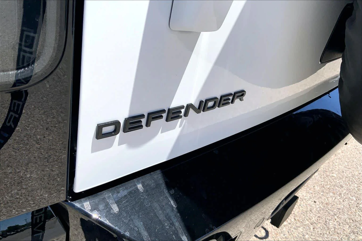 New 2026 Fuji White Land Rover X-Dynamic SE image 15
