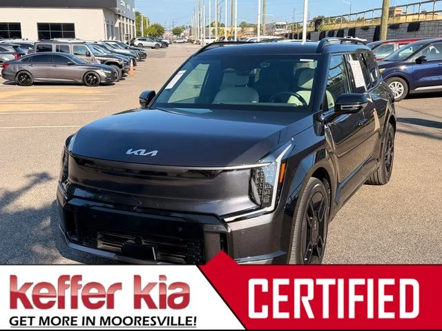 Certified Used 2024 Gray Kia GT-Line image 1