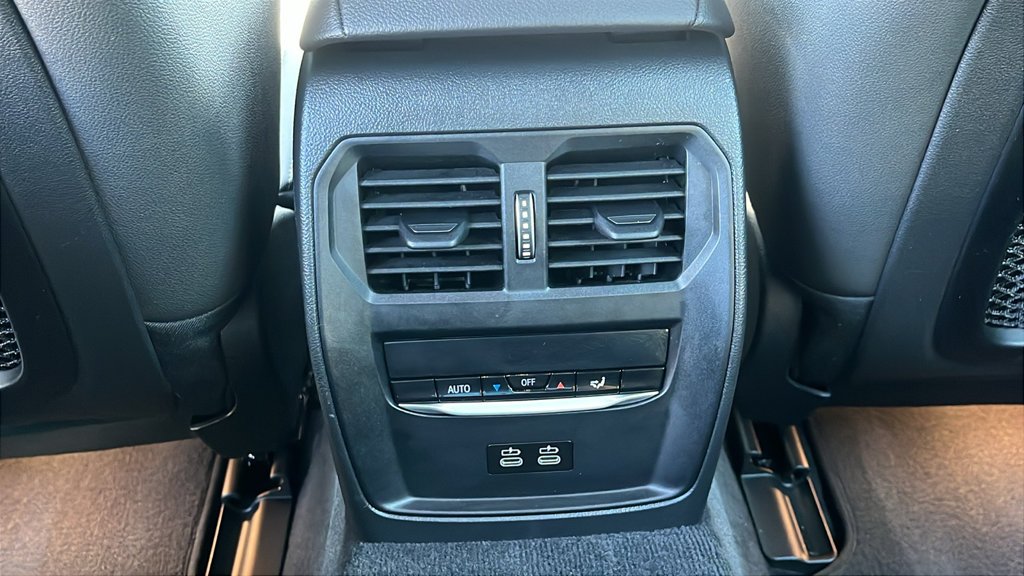 Used 2023 Jet Black BMW eDrive35 image 25
