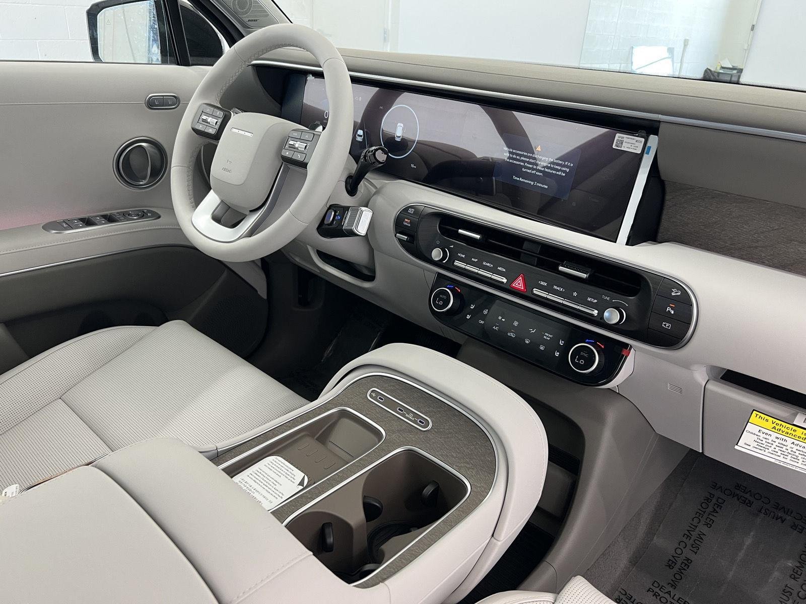 Used 2026 Abyss Black Pearl Hyundai Limited image 30