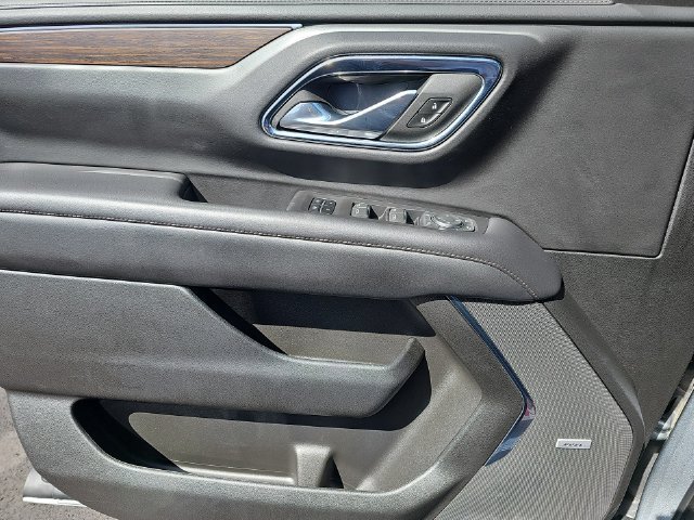 Used 2024 Sterling Gray Metallic Chevrolet High Country image 32