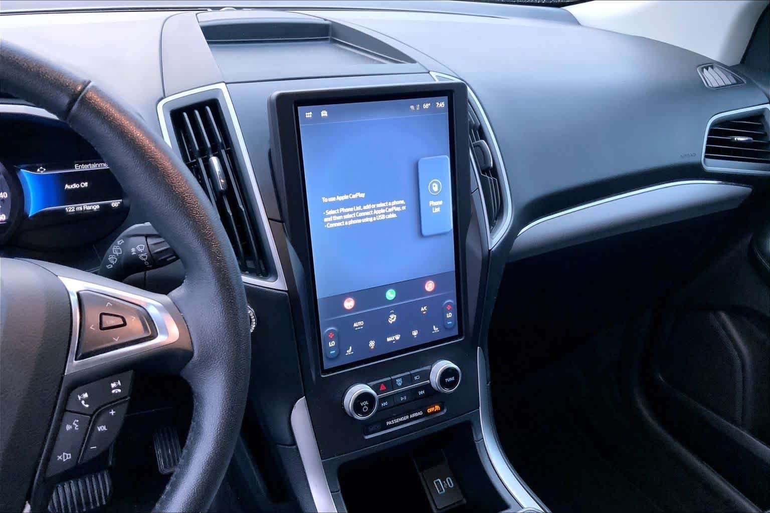 Used 2021 Lithium Gray Ford SEL image 6