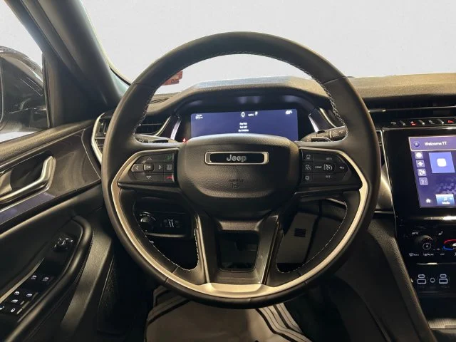 Used 2023 White Jeep Altitude X image 13