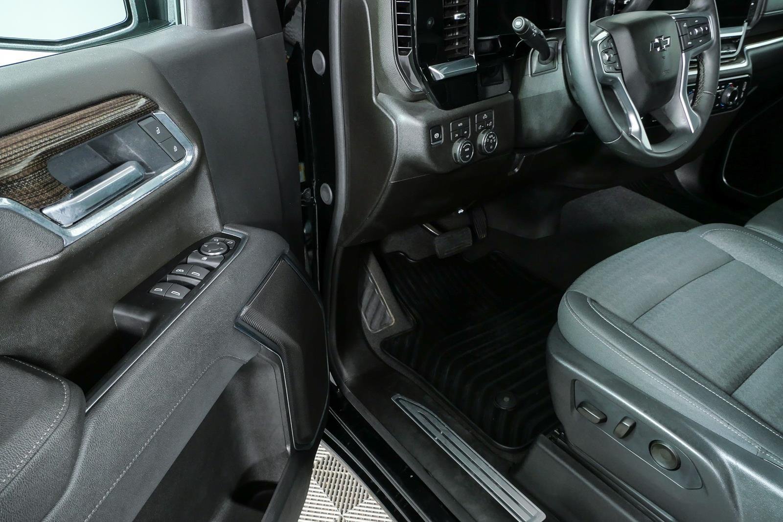 Used 2026 Black Chevrolet RST image 7