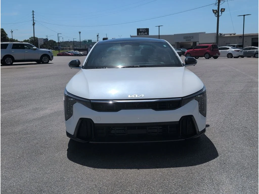 New 2025 Snow White Pearl Kia GT-Line Turbo image 8