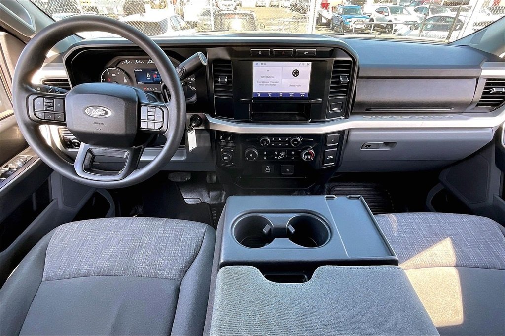 2024 FORD F-350 - Image 12