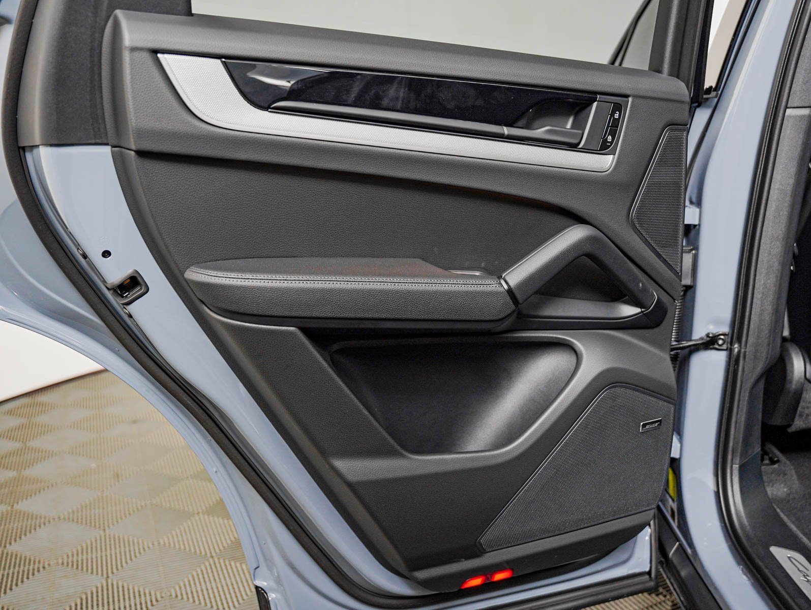 New 2026 ARCTIC GREY Porsche  image 30