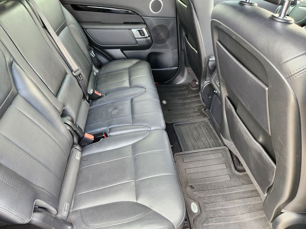 Used 2020 Narvik Black Land Rover SE image 31