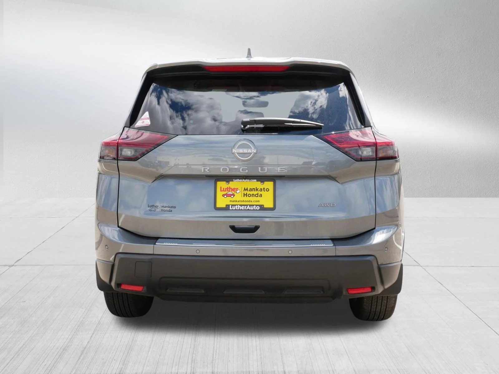 2026 Nissan Rogue SV - Photo 6