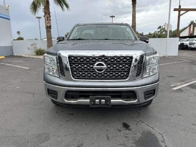 Used 2017 Gray Nissan SV image 3
