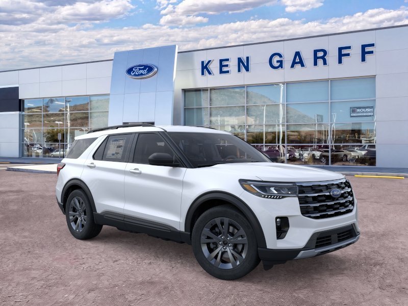 New 2026 Star White Metallic Tri-Coat Ford Active image 7